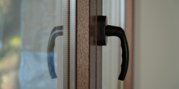Reformas Integrales de Viviendas en Terres de l'Ebre · Ventanas Insonorizadas y Aislantes